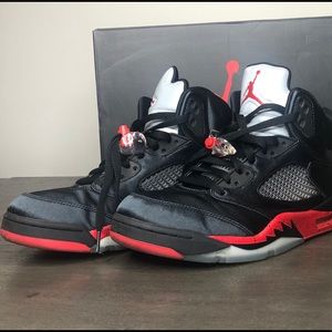 Air Jordan 5 Retro